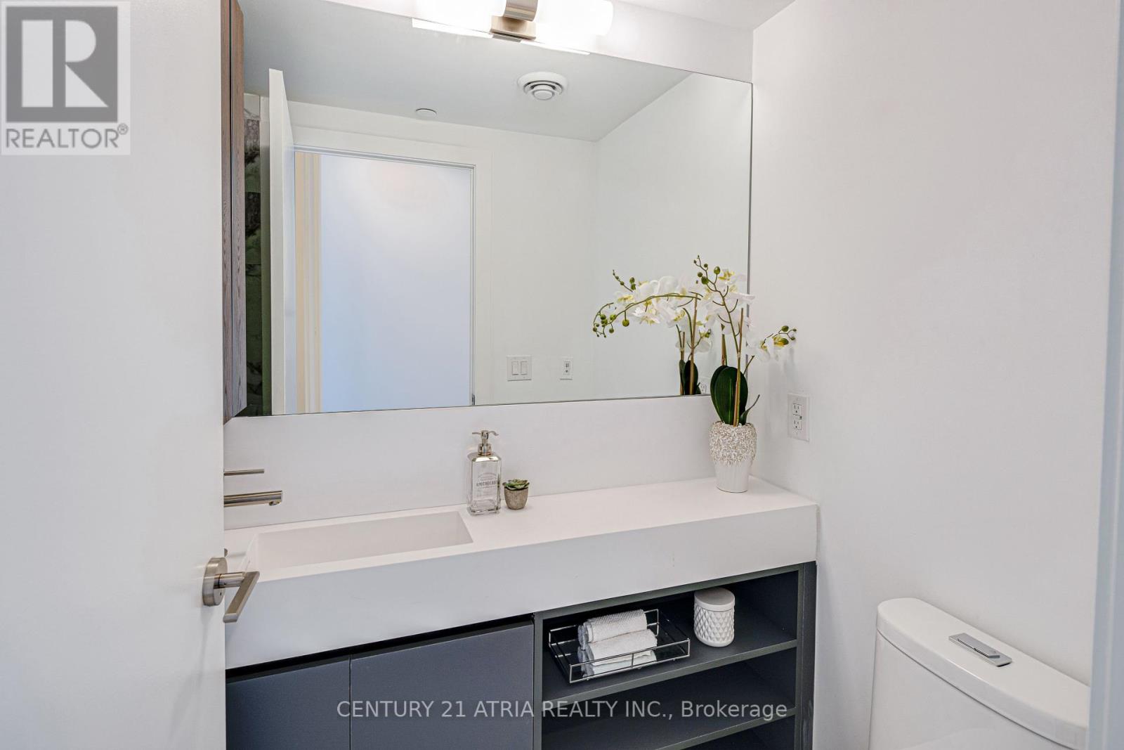 1207 - 1100 Sheppard Avenue W, Toronto, Ontario  M3K 0E4 - Photo 11 - W12410676