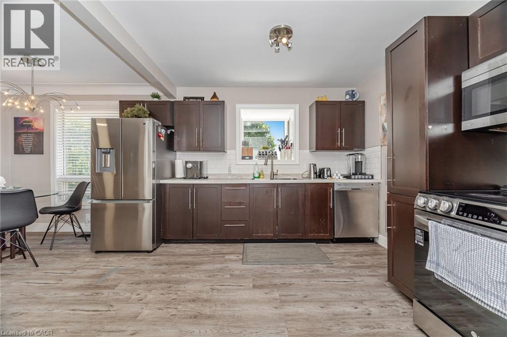 77 Fairview Road, Grimsby, Ontario  L3M 3L6 - Photo 15 - 40774026