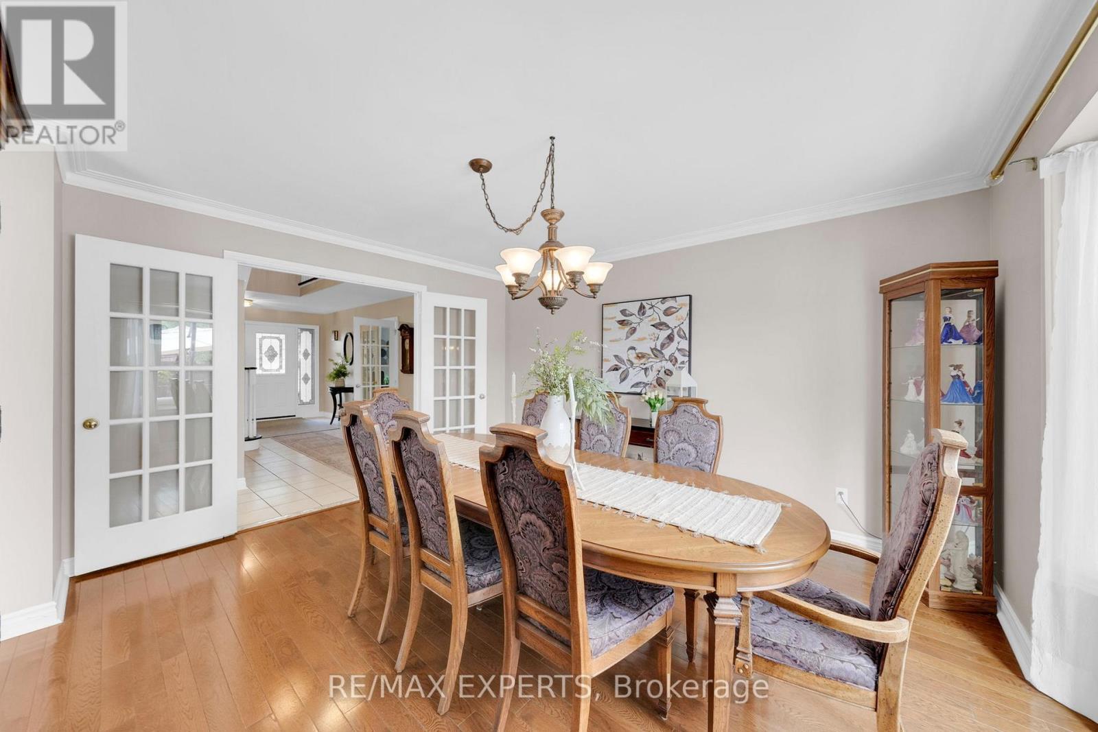 60 Taylorwood Avenue, Caledon, Ontario  L7E 1J5 - Photo 10 - W12397014