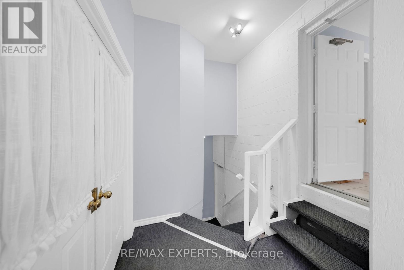60 Taylorwood Avenue, Caledon, Ontario  L7E 1J5 - Photo 25 - W12397014