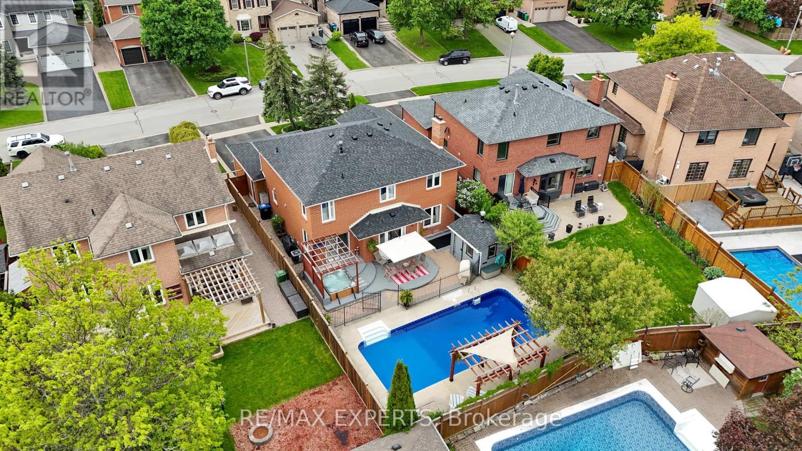 60 Taylorwood Avenue, Caledon, Ontario  L7E 1J5 - Photo 42 - W12397014