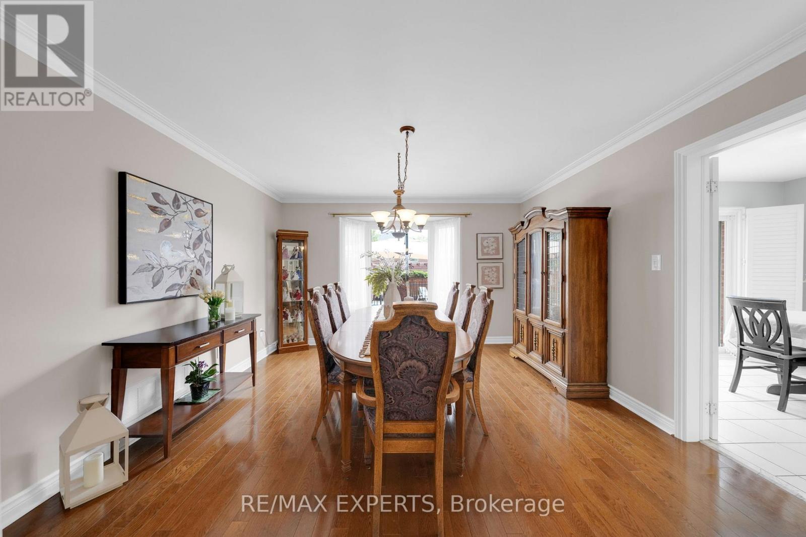 60 Taylorwood Avenue, Caledon, Ontario  L7E 1J5 - Photo 9 - W12397014