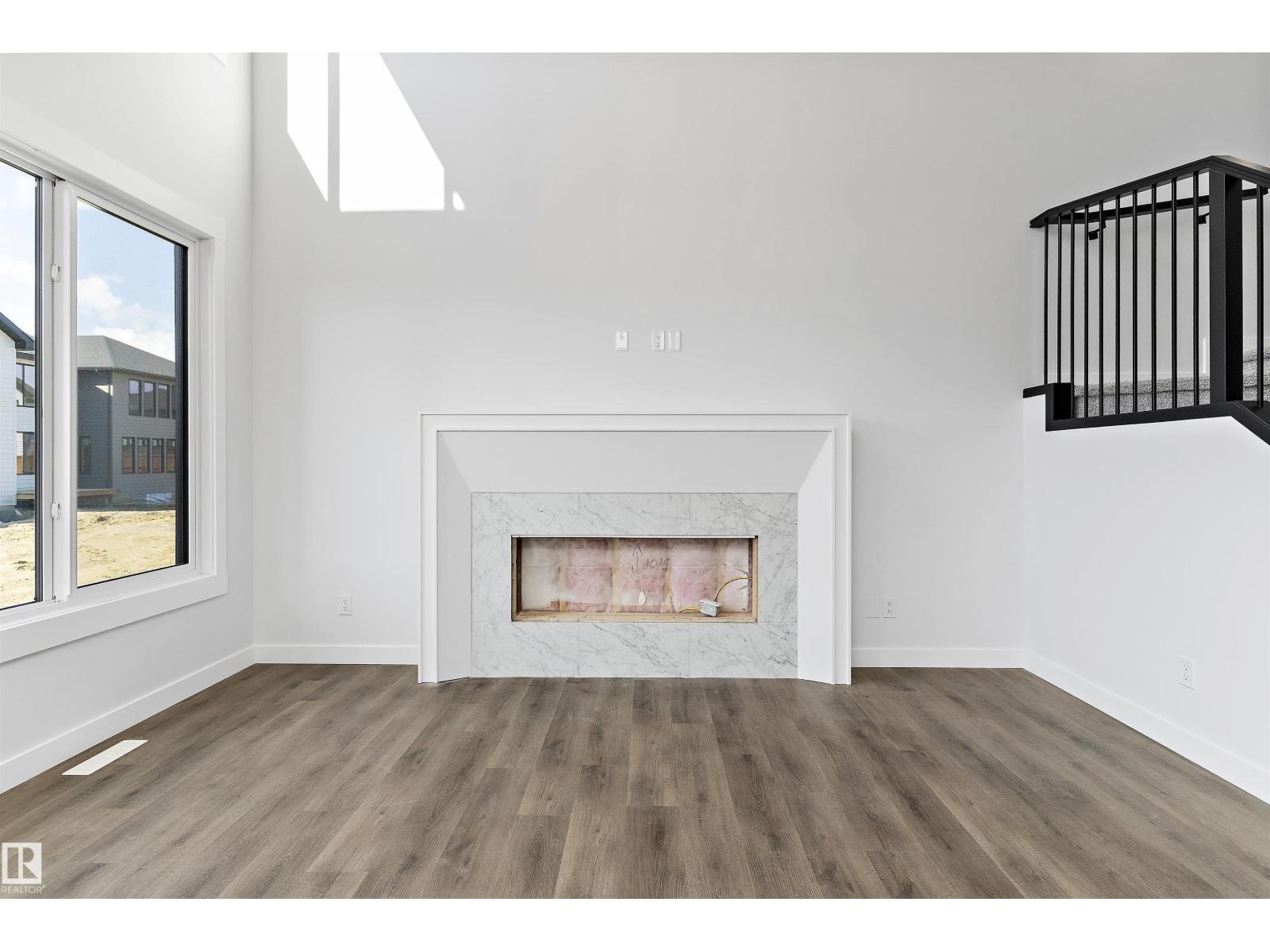 1075 Cristall Cr Sw Sw, Edmonton, Alberta  T6W 2Z1 - Photo 6 - E4434168
