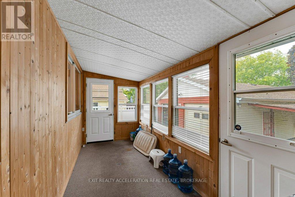 904 Victoria Street, Kingston, Ontario  K7K 4T8 - Photo 27 - X12429812