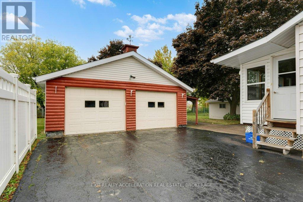 904 Victoria Street, Kingston, Ontario  K7K 4T8 - Photo 39 - X12429812