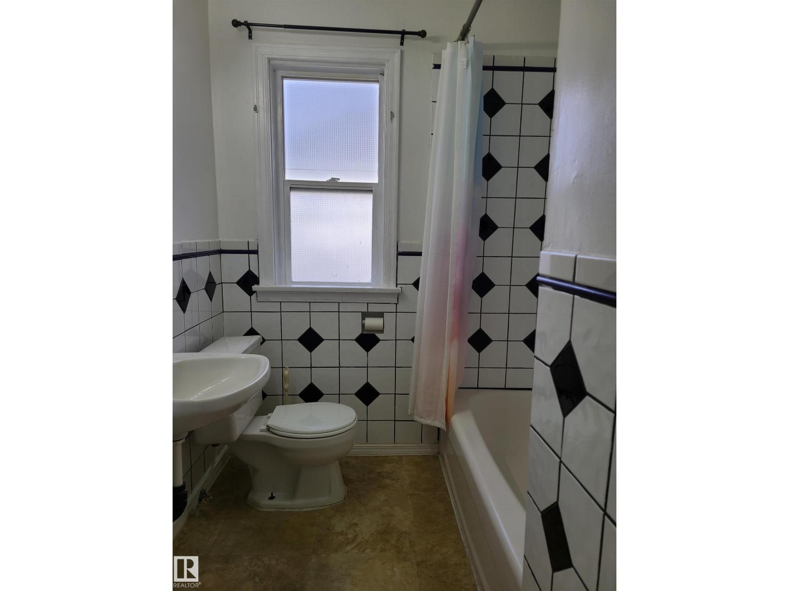 12414 90 St Nw, Edmonton, Alberta  T5B 3Z8 - Photo 13 - E4459751