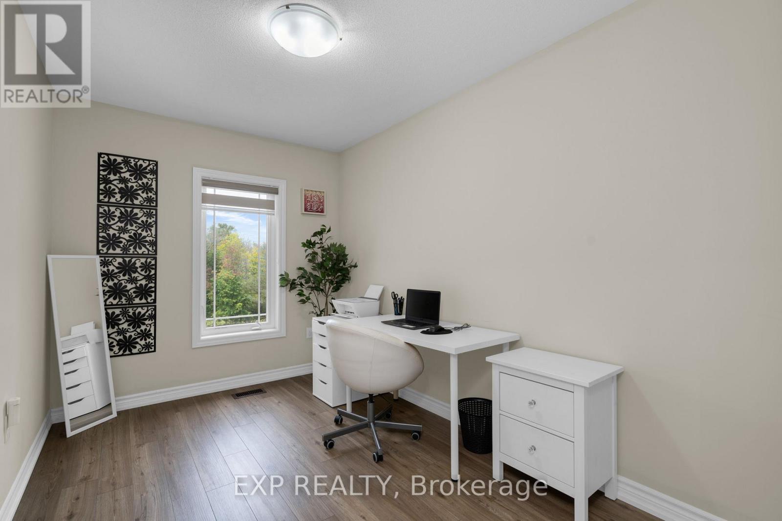 57 Milson Crescent, Essa, Ontario  L3W 0C9 - Photo 18 - N12429659
