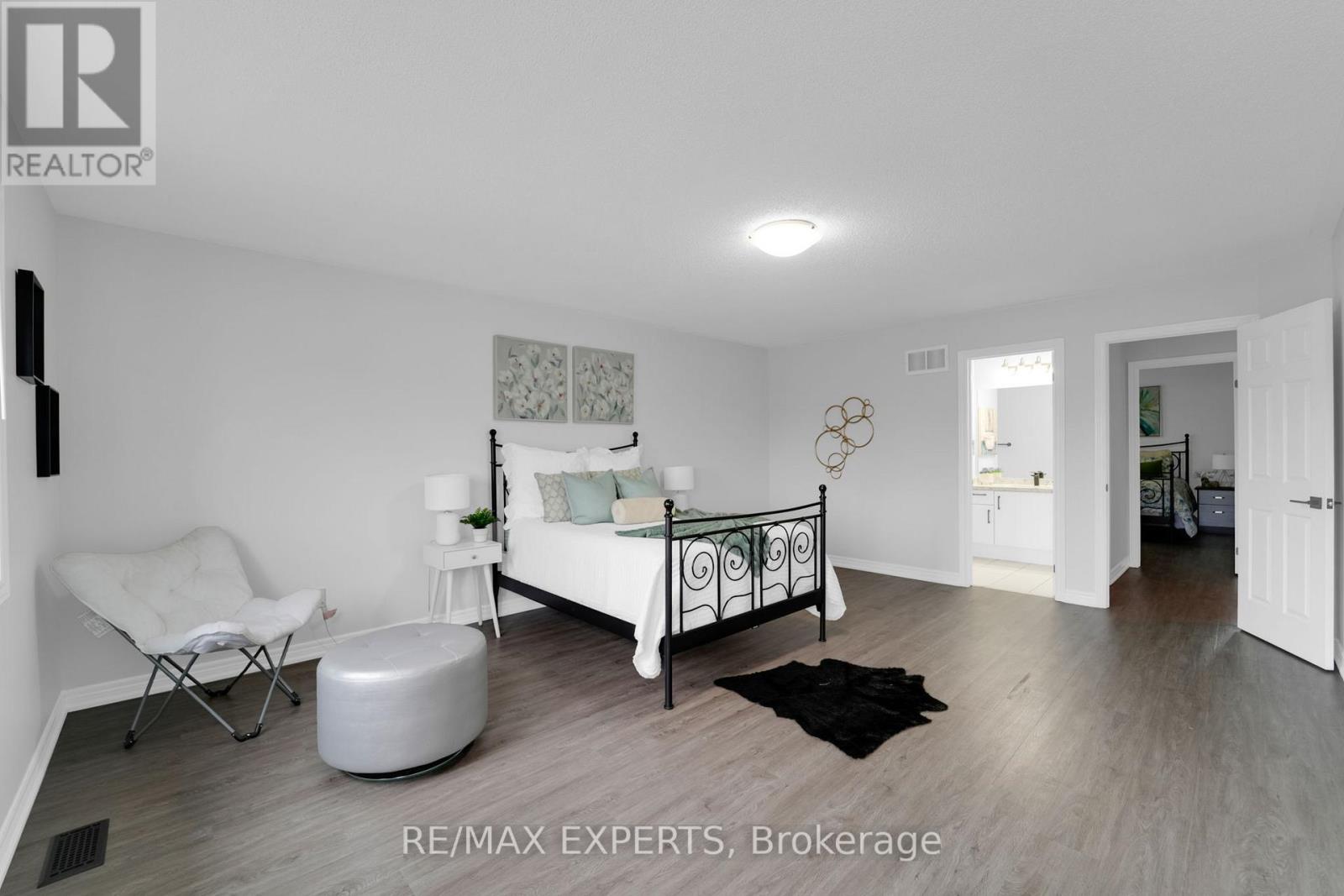159 Sonoma Boulevard, Vaughan, Ontario  L4H 1P2 - Photo 40 - N12429664