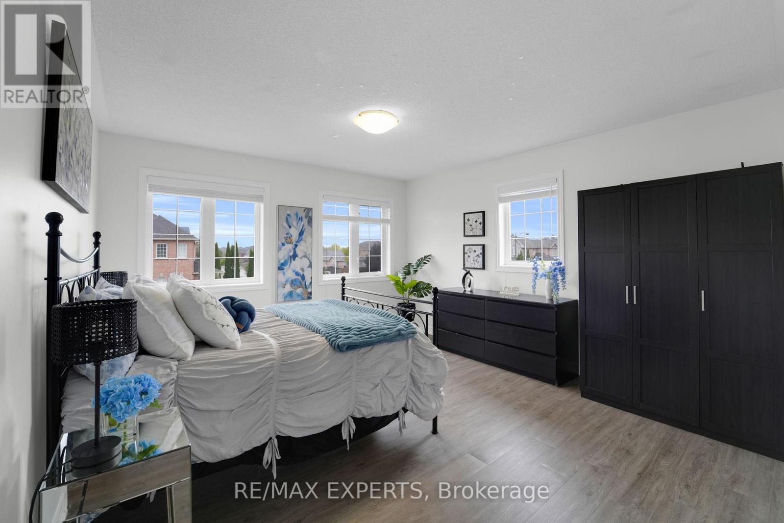 159 Sonoma Boulevard, Vaughan, Ontario  L4H 1P2 - Photo 42 - N12429664