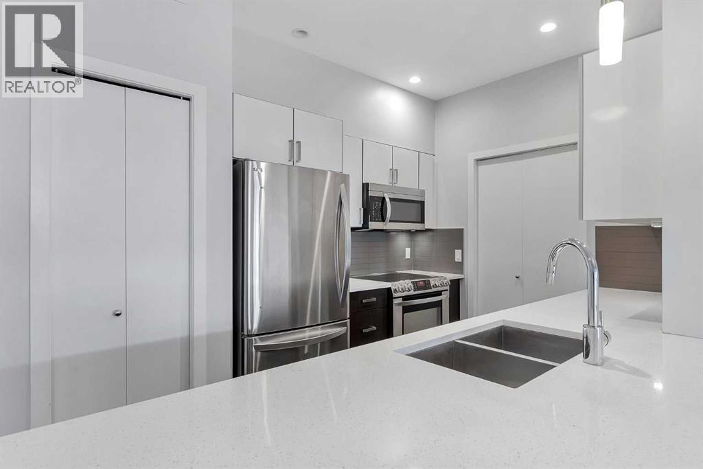 212, 10 Auburn Bay Link Se, Calgary, Alberta  T3M 1Y8 - Photo 5 - A2258918