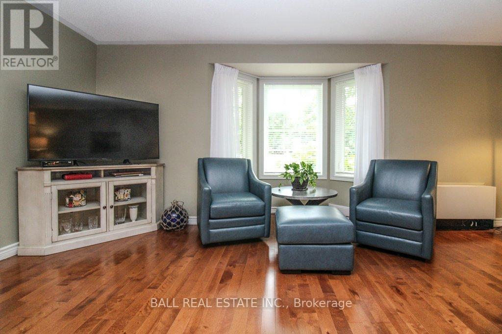10 - 680 Whitaker Street, Peterborough, Ontario  K9H 7J9 - Photo 29 - X12429777