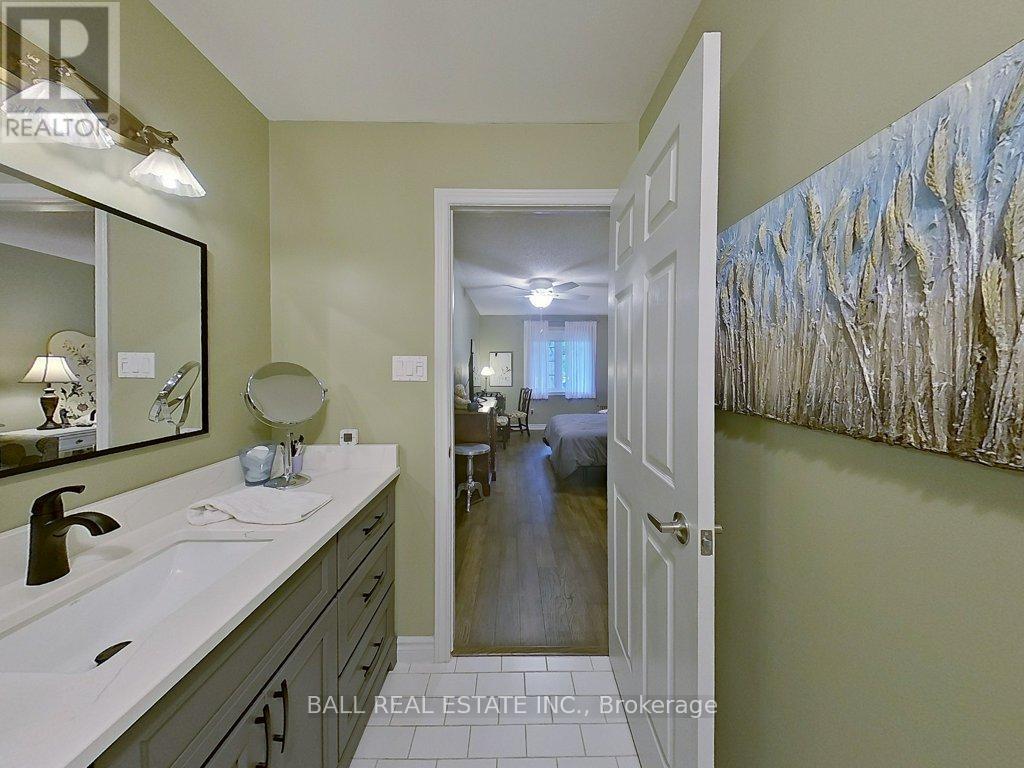 10 - 680 Whitaker Street, Peterborough, Ontario  K9H 7J9 - Photo 36 - X12429777