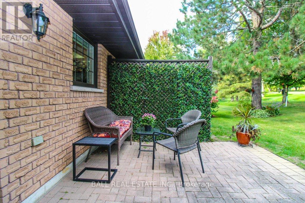 10 - 680 Whitaker Street, Peterborough, Ontario  K9H 7J9 - Photo 6 - X12429777