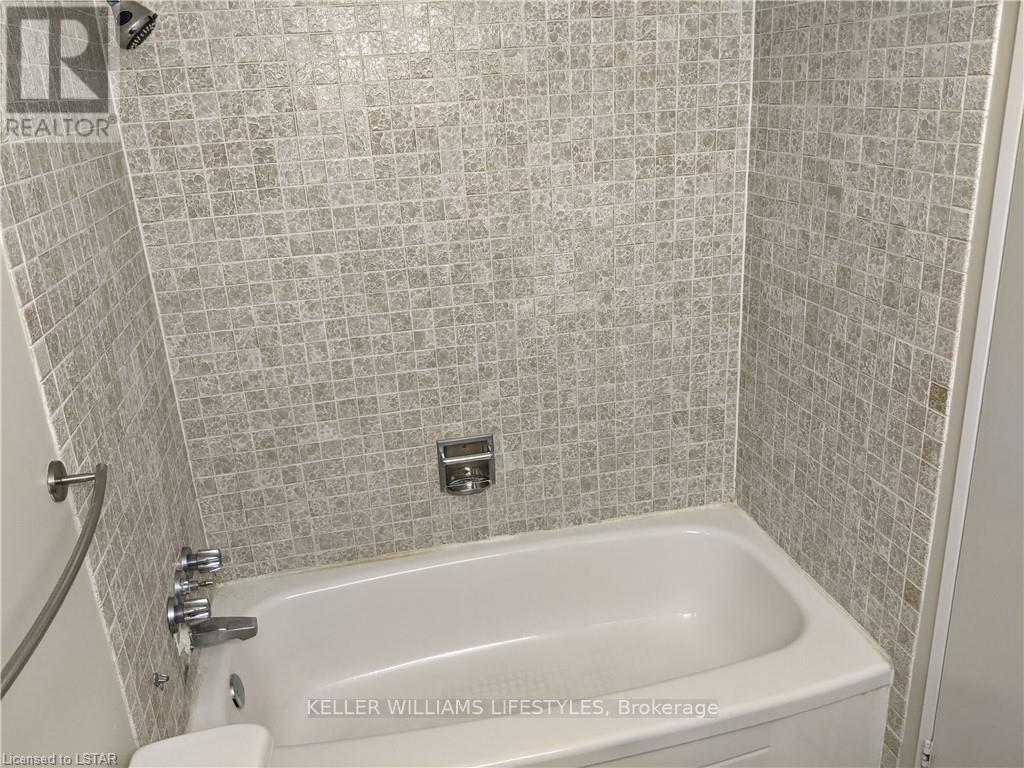 603 - 380 King Street, London East, Ontario  N6B 3L6 - Photo 18 - X12429760