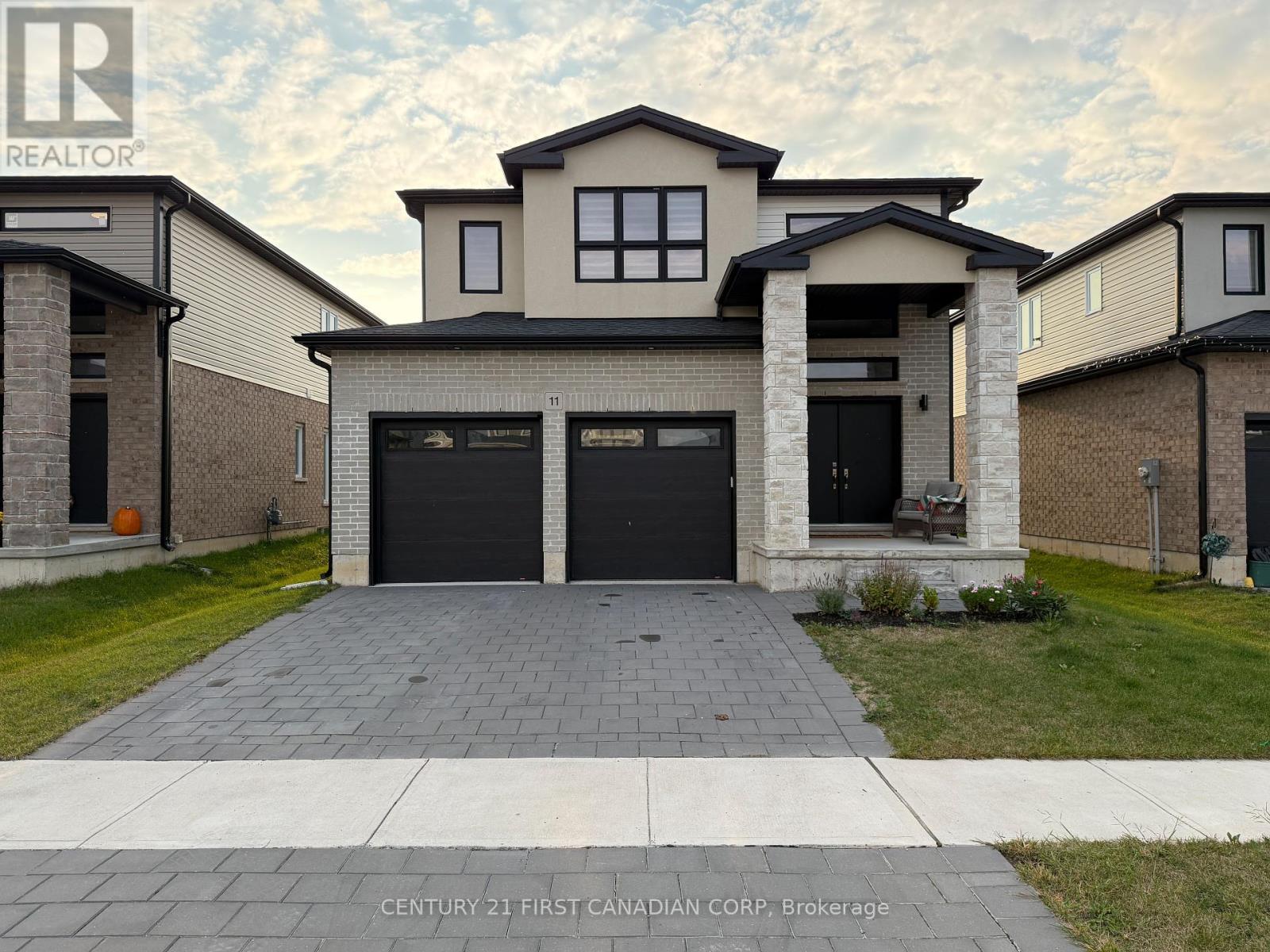 11 Triebner Street, South Huron, Ontario  N0M 1S2 - Photo 1 - X12429805