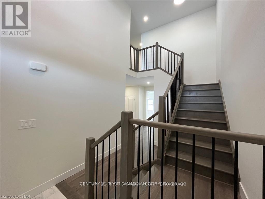 11 Triebner Street, South Huron, Ontario  N0M 1S2 - Photo 13 - X12429805
