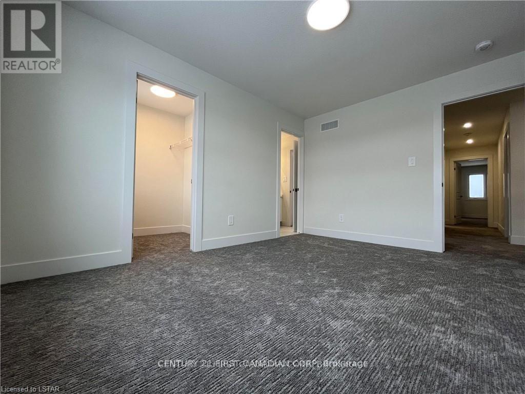 11 Triebner Street, South Huron, Ontario  N0M 1S2 - Photo 17 - X12429805