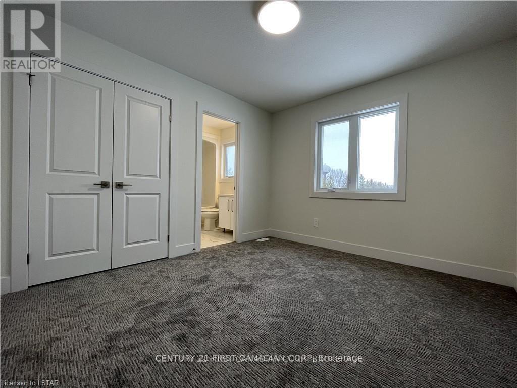 11 Triebner Street, South Huron, Ontario  N0M 1S2 - Photo 21 - X12429805
