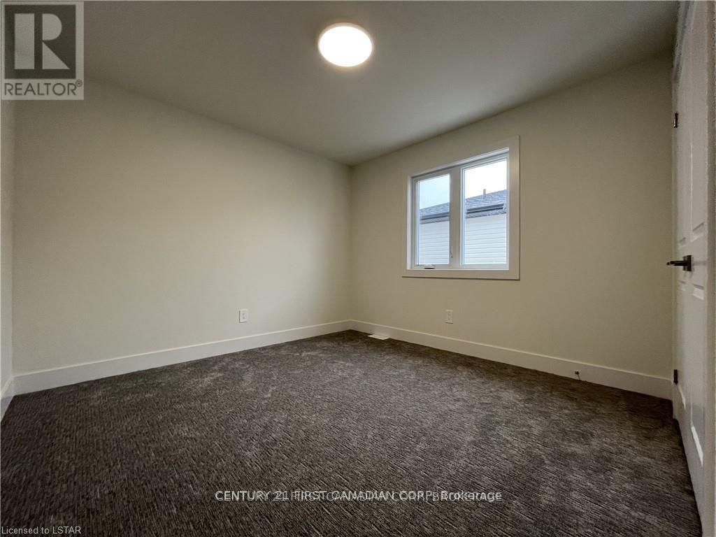 11 Triebner Street, South Huron, Ontario  N0M 1S2 - Photo 23 - X12429805
