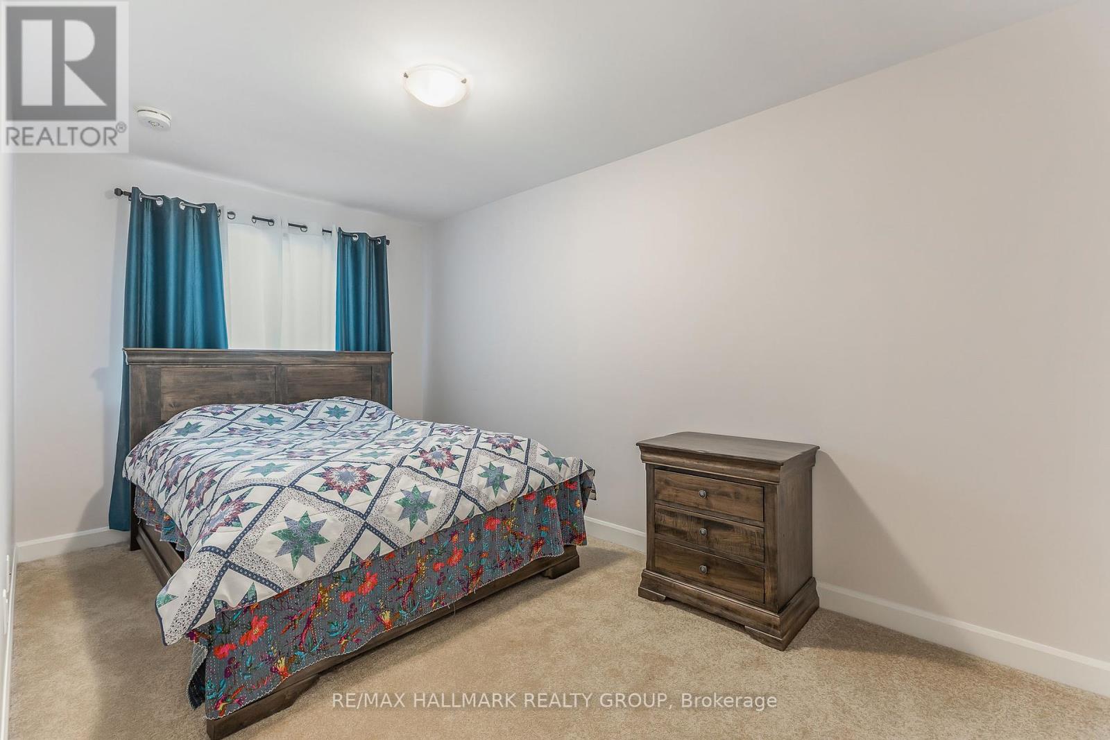 90 Vimy Ridge Crescent, Arnprior, Ontario  K7S 0H7 - Photo 19 - X12429730