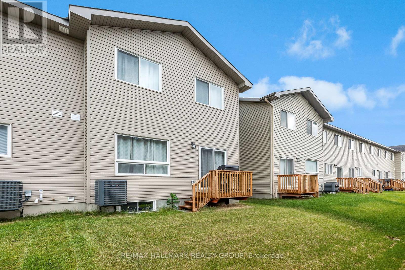 90 Vimy Ridge Crescent, Arnprior, Ontario  K7S 0H7 - Photo 22 - X12429730