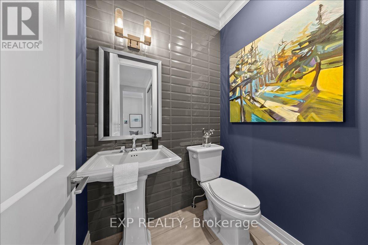 2490 Half Moon Bay Road, Ottawa, Ontario  K2J 4H7 - Photo 8 - X12429737