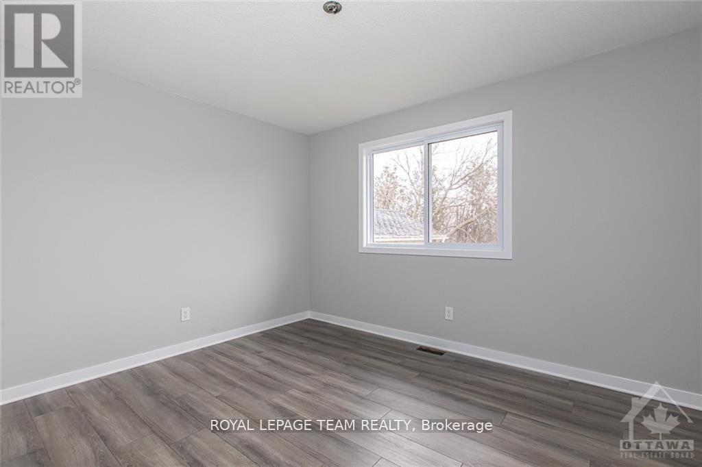 2082 Carp Road, Ottawa, Ontario  K0A 1L0 - Photo 10 - X12429753