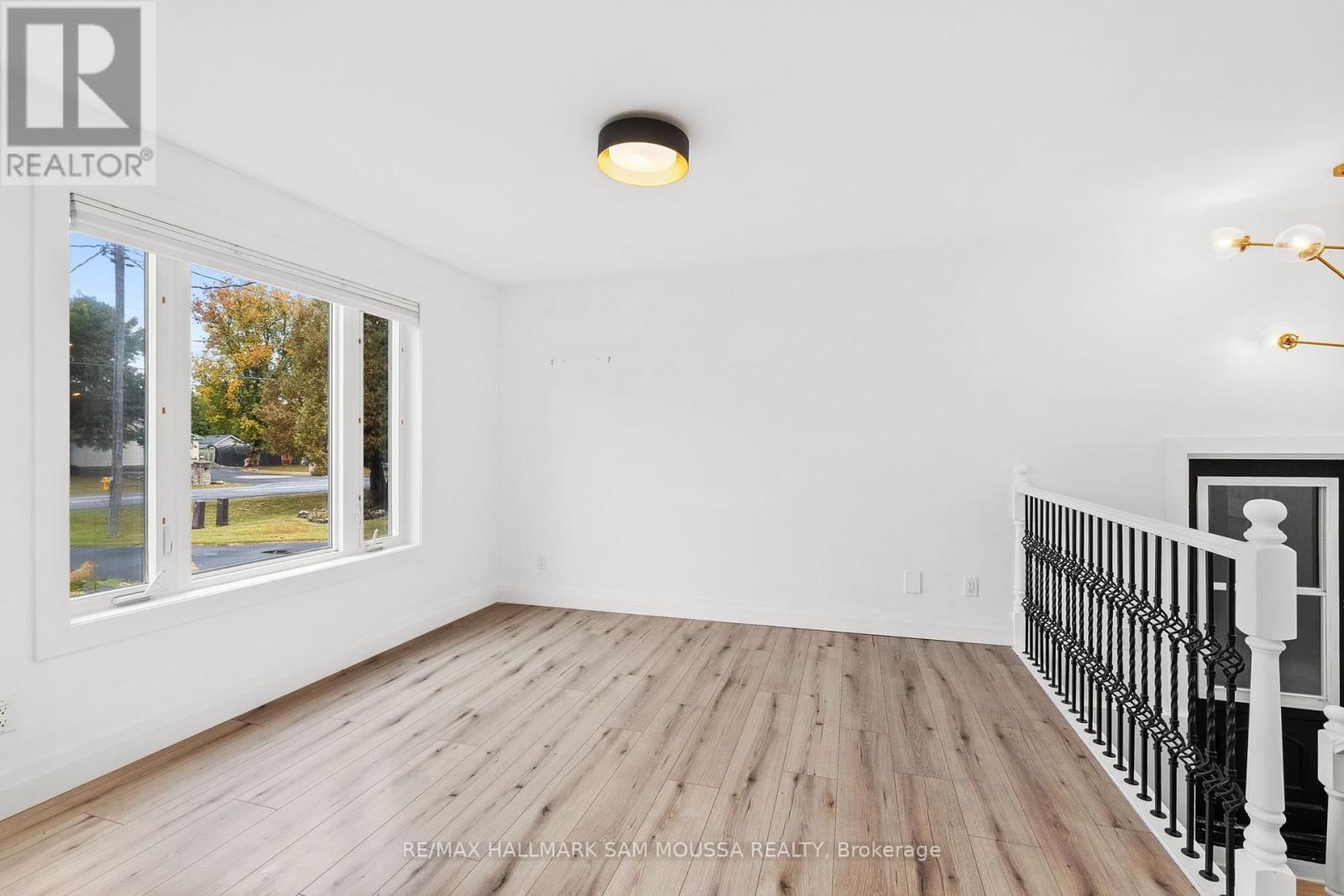 2039 Des Pins Street, The Nation, Ontario  K0A 2M0 - Photo 11 - X12429782