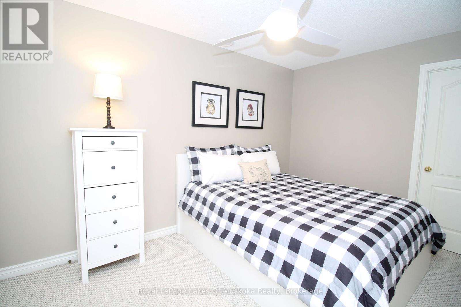 1815 Peninsula Point Road, Severn, Ontario  P0E 1N0 - Photo 17 - S12429755