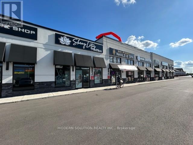 3 - 3466 Mavis Road, Mississauga, Ontario  L5C 1T8 - Photo 1 - W12429663