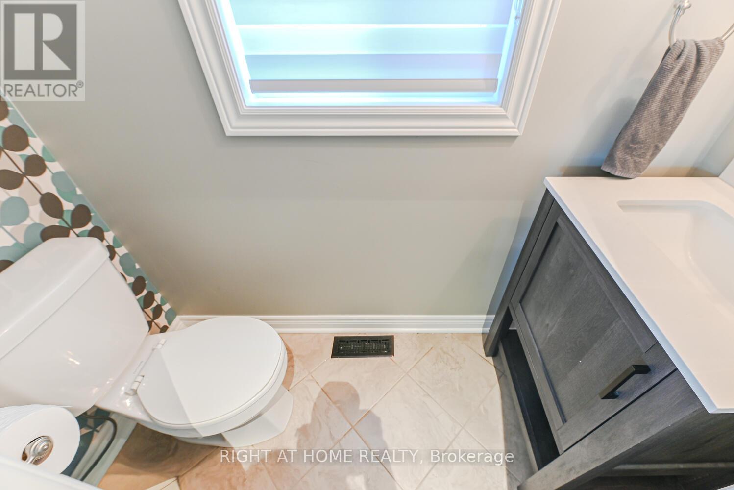 64 Everingham Circle, Brampton, Ontario  L6R 0R7 - Photo 18 - W12429678