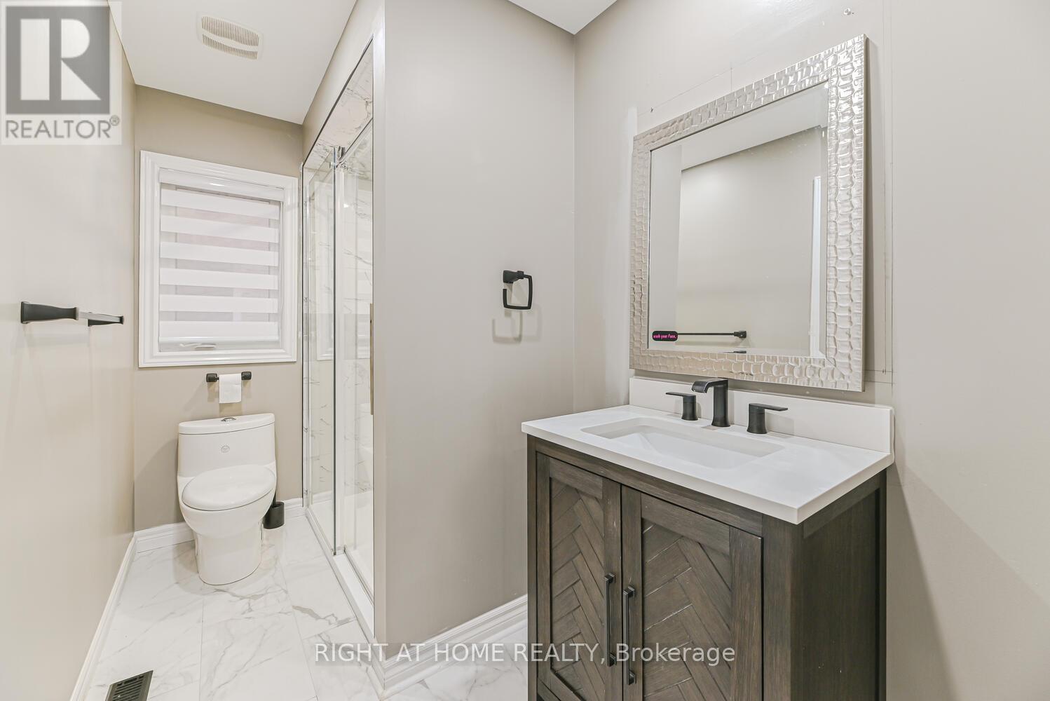 64 Everingham Circle, Brampton, Ontario  L6R 0R7 - Photo 21 - W12429678