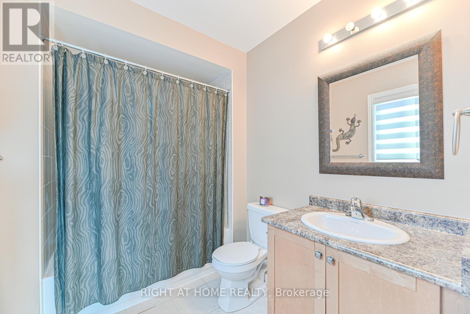 64 Everingham Circle, Brampton, Ontario  L6R 0R7 - Photo 35 - W12429678