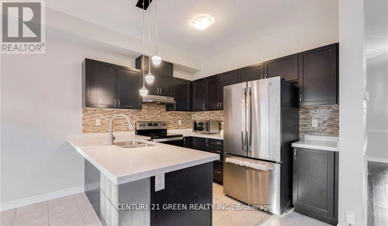 569 Murray Meadows Place, Milton, Ontario  L9T 8L8 - Photo 10 - W12429679