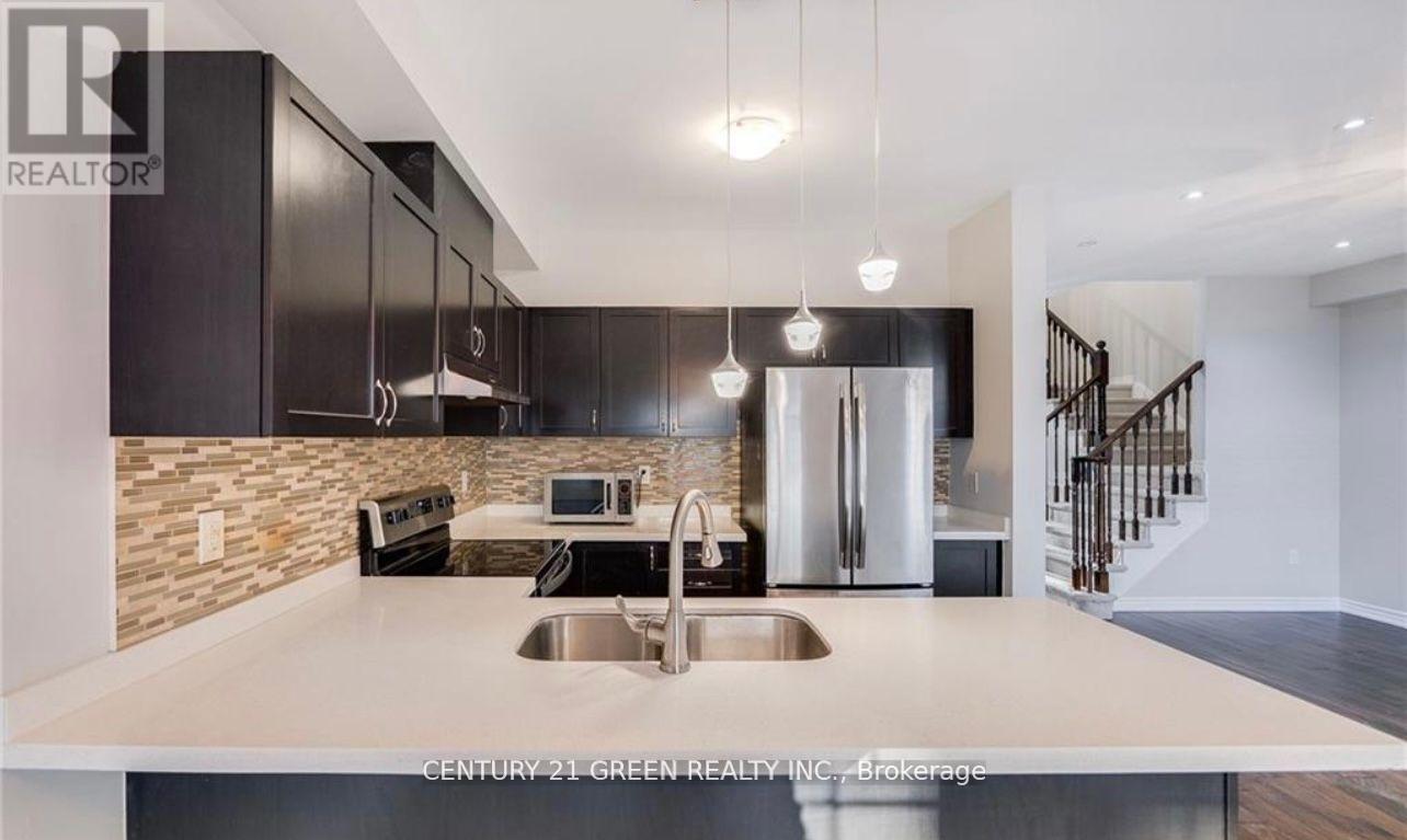 569 Murray Meadows Place, Milton, Ontario  L9T 8L8 - Photo 11 - W12429679