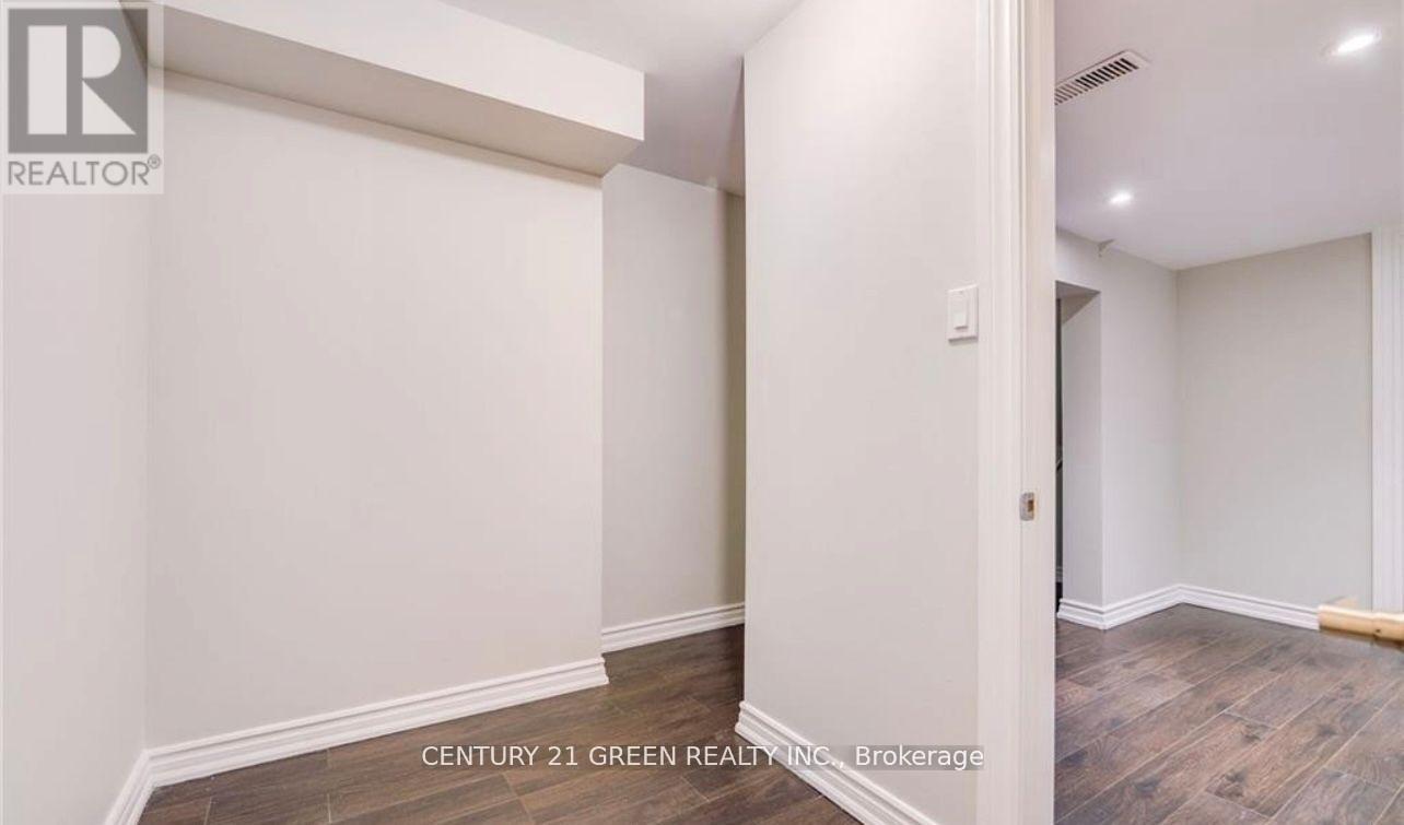 569 Murray Meadows Place, Milton, Ontario  L9T 8L8 - Photo 37 - W12429679