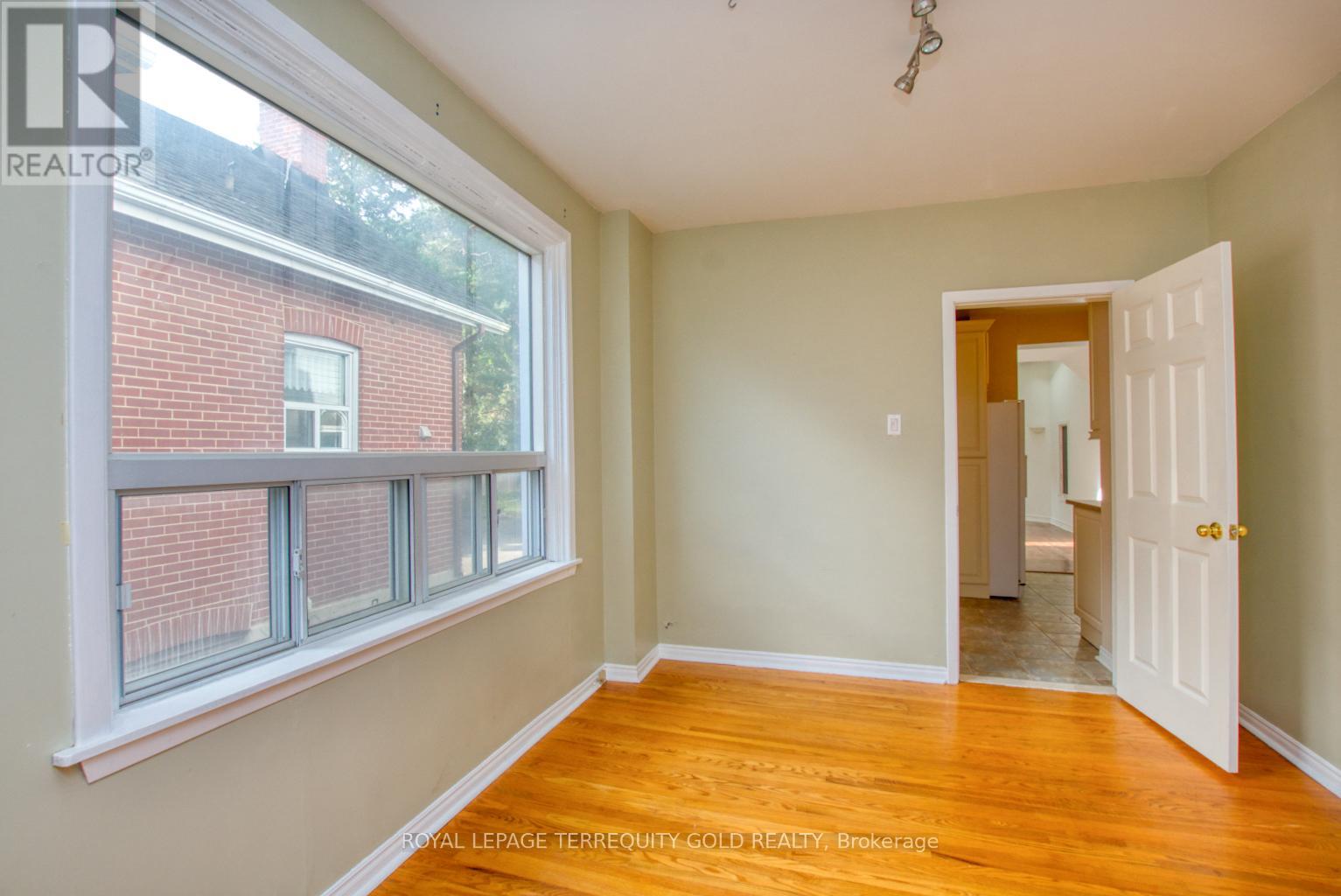 25 Mill Street N, Brampton, Ontario  L6X 1S5 - Photo 25 - W12429723