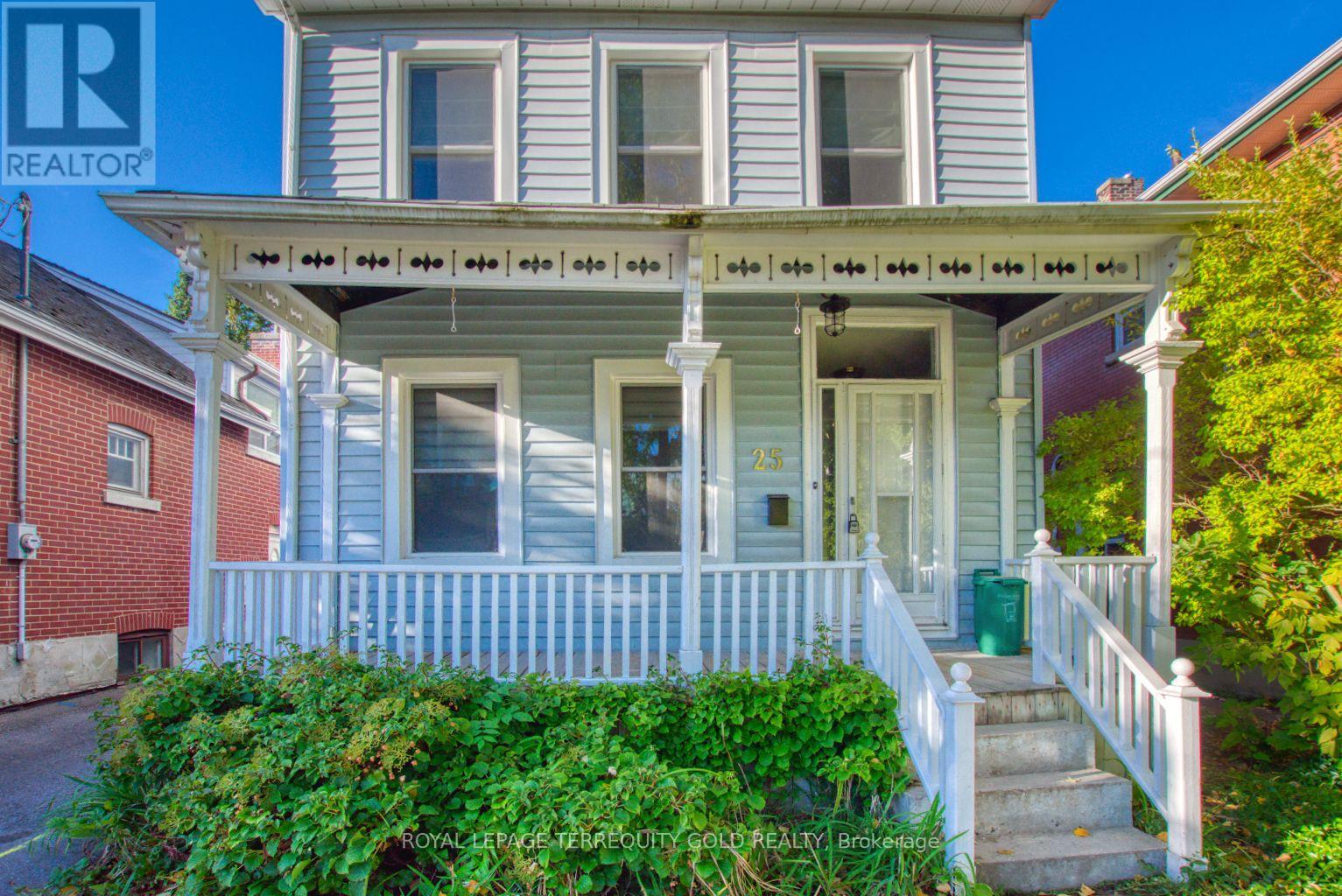 25 Mill Street N, Brampton, Ontario  L6X 1S5 - Photo 3 - W12429723