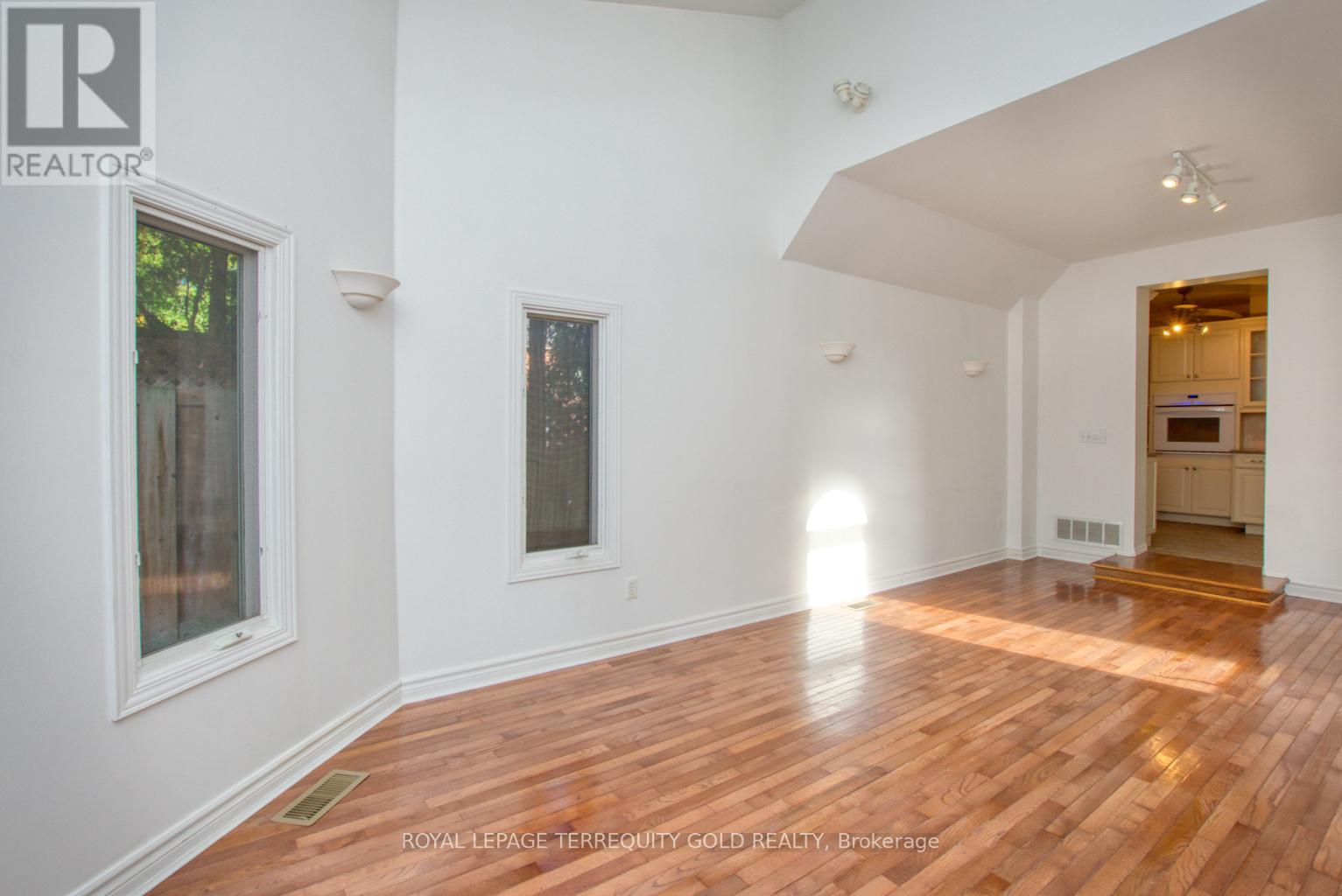 25 Mill Street N, Brampton, Ontario  L6X 1S5 - Photo 35 - W12429723