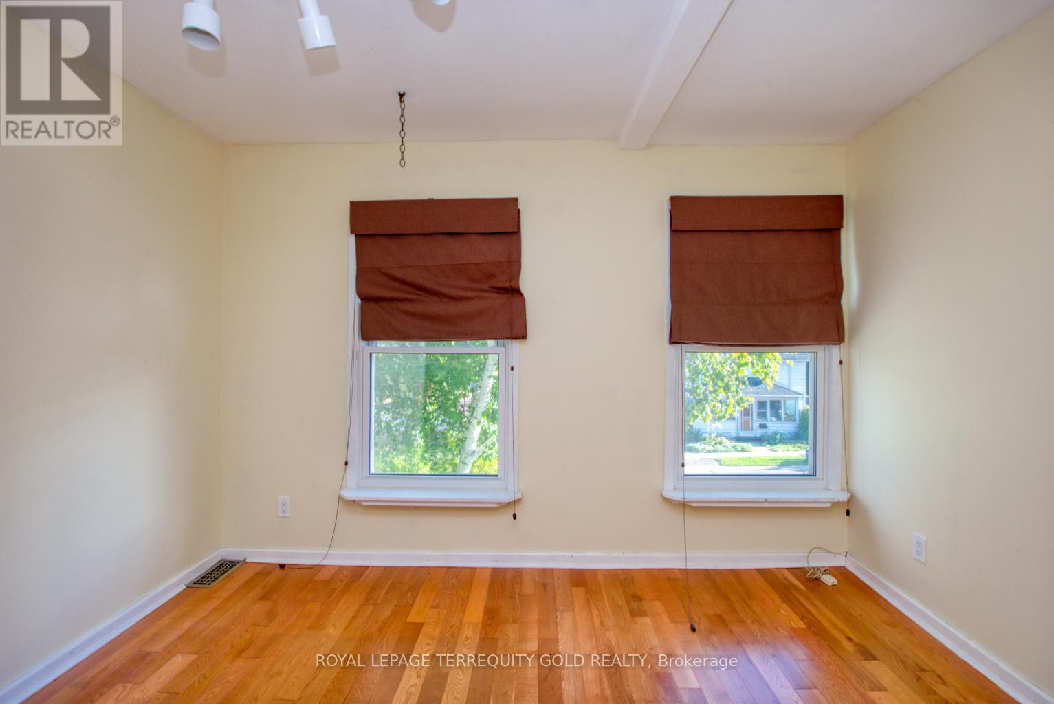 25 Mill Street N, Brampton, Ontario  L6X 1S5 - Photo 38 - W12429723