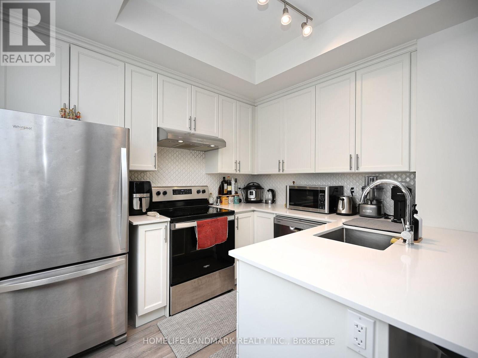 #338 - 349 Wheat Boom Drive, Oakville, Ontario  L6H 7X5 - Photo 12 - W12429724