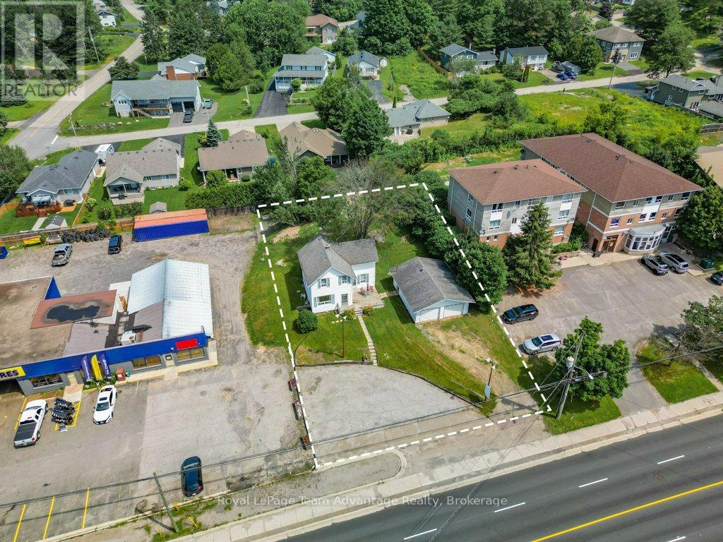 76 Bowes Street, Parry Sound, Ontario  P2A 2L7 - Photo 1 - X12429752
