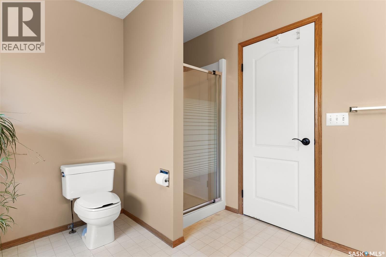 3562 Hazel Grove, Regina, Saskatchewan  S4V 2S7 - Photo 29 - SK019415