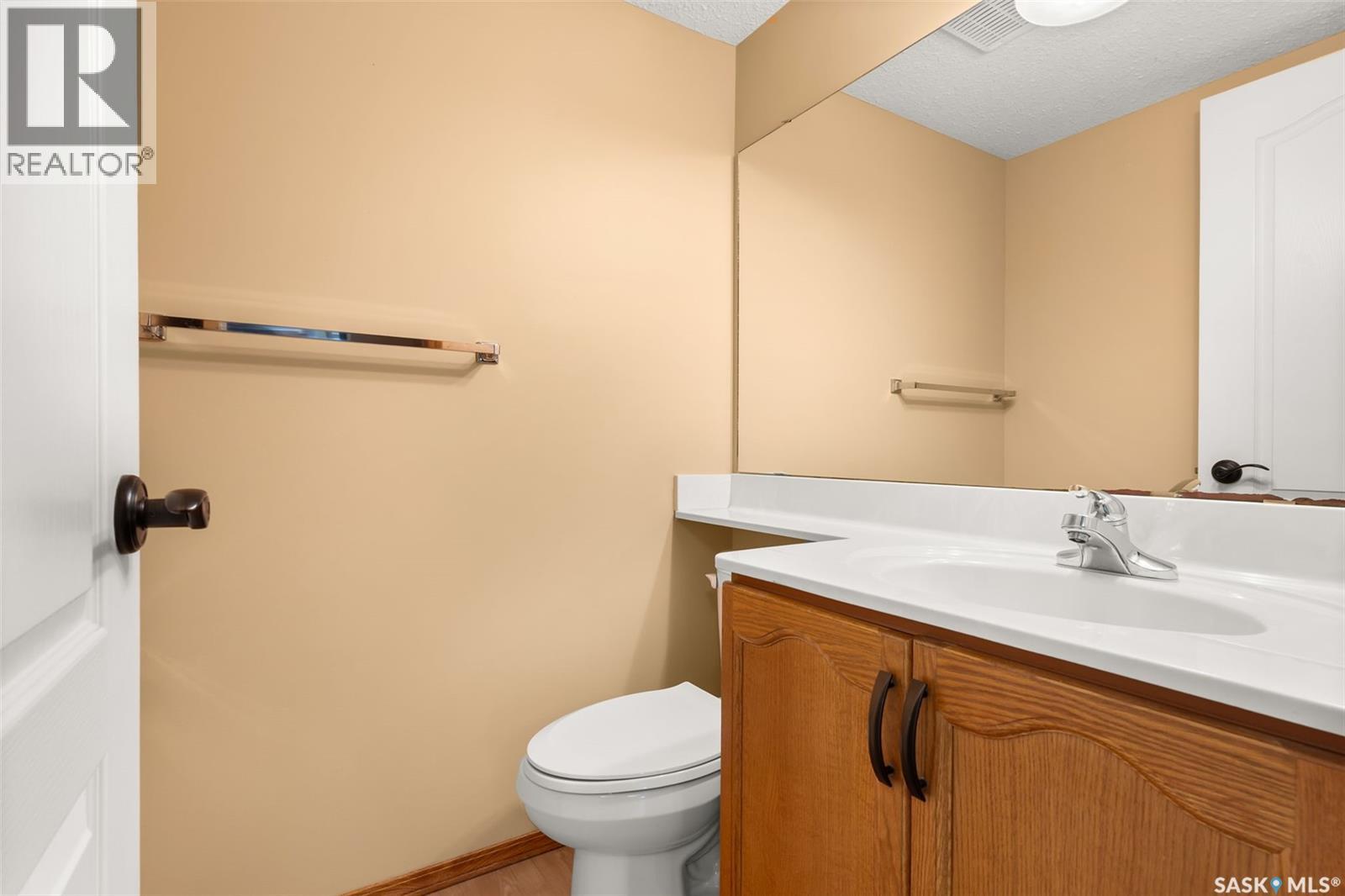 3562 Hazel Grove, Regina, Saskatchewan  S4V 2S7 - Photo 17 - SK019415