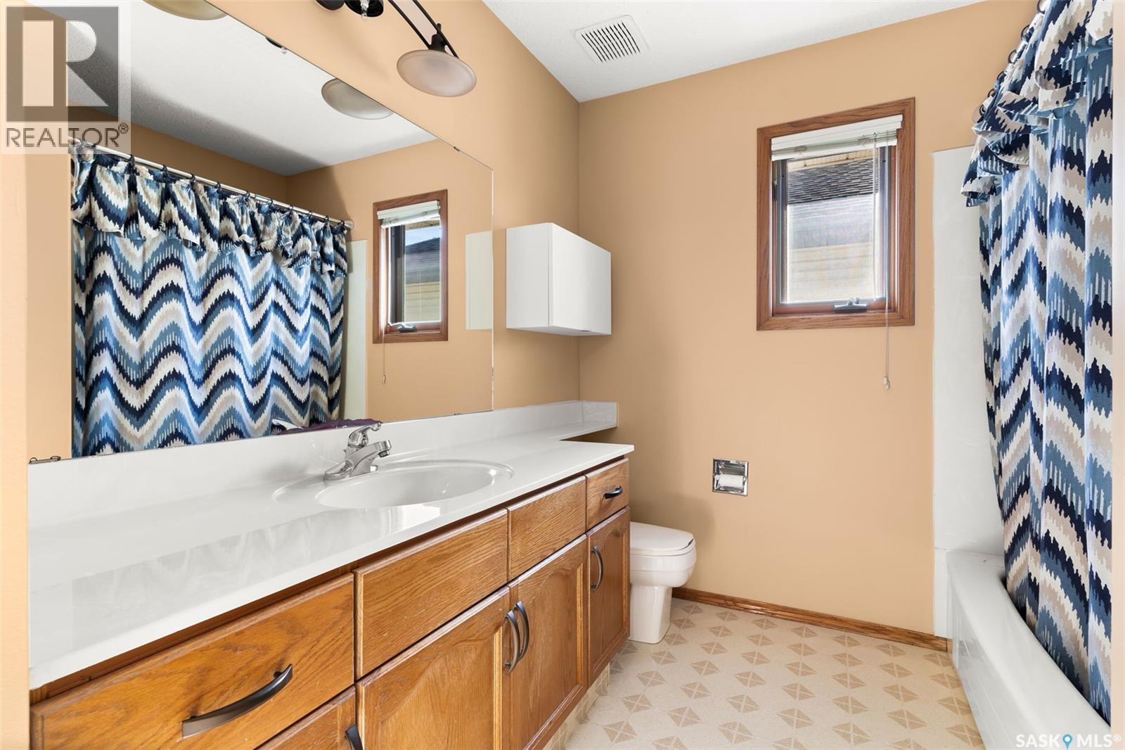 3562 Hazel Grove, Regina, Saskatchewan  S4V 2S7 - Photo 32 - SK019415