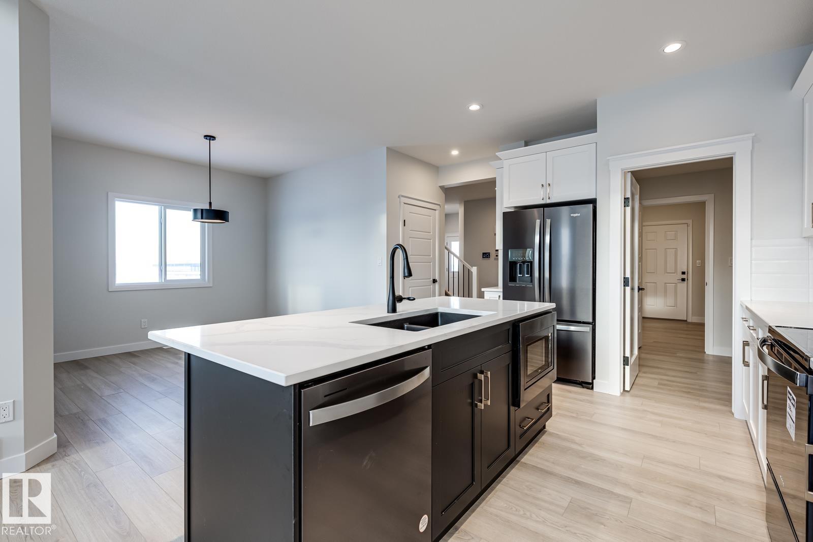 3719 42 Av, Beaumont, Alberta  T4X 3B3 - Photo 10 - E4459752
