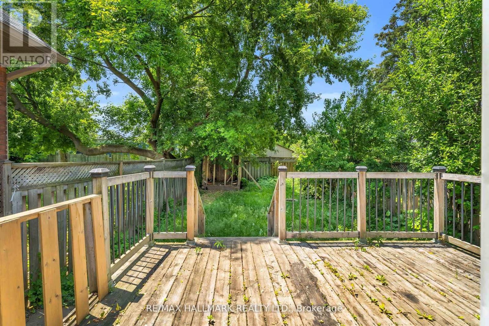 57 Henry Street, St. Catharines, Ontario  L2R 5T7 - Photo 31 - X12429670