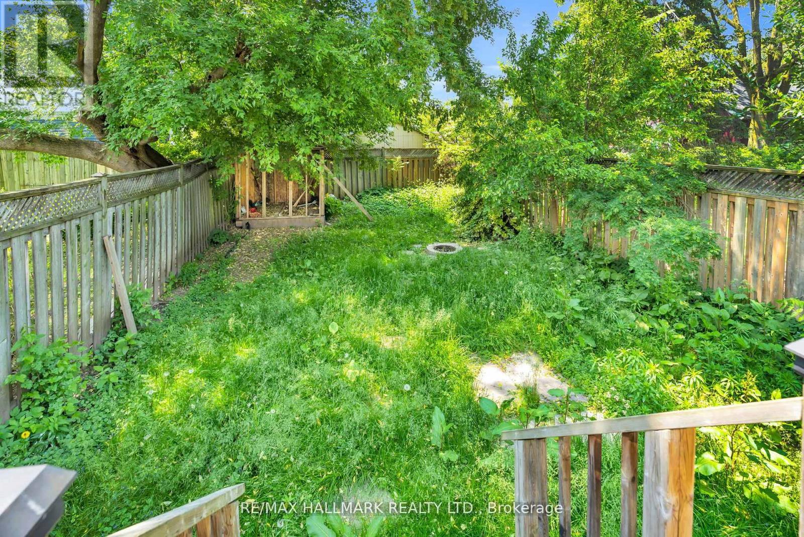57 Henry Street, St. Catharines, Ontario  L2R 5T7 - Photo 33 - X12429670