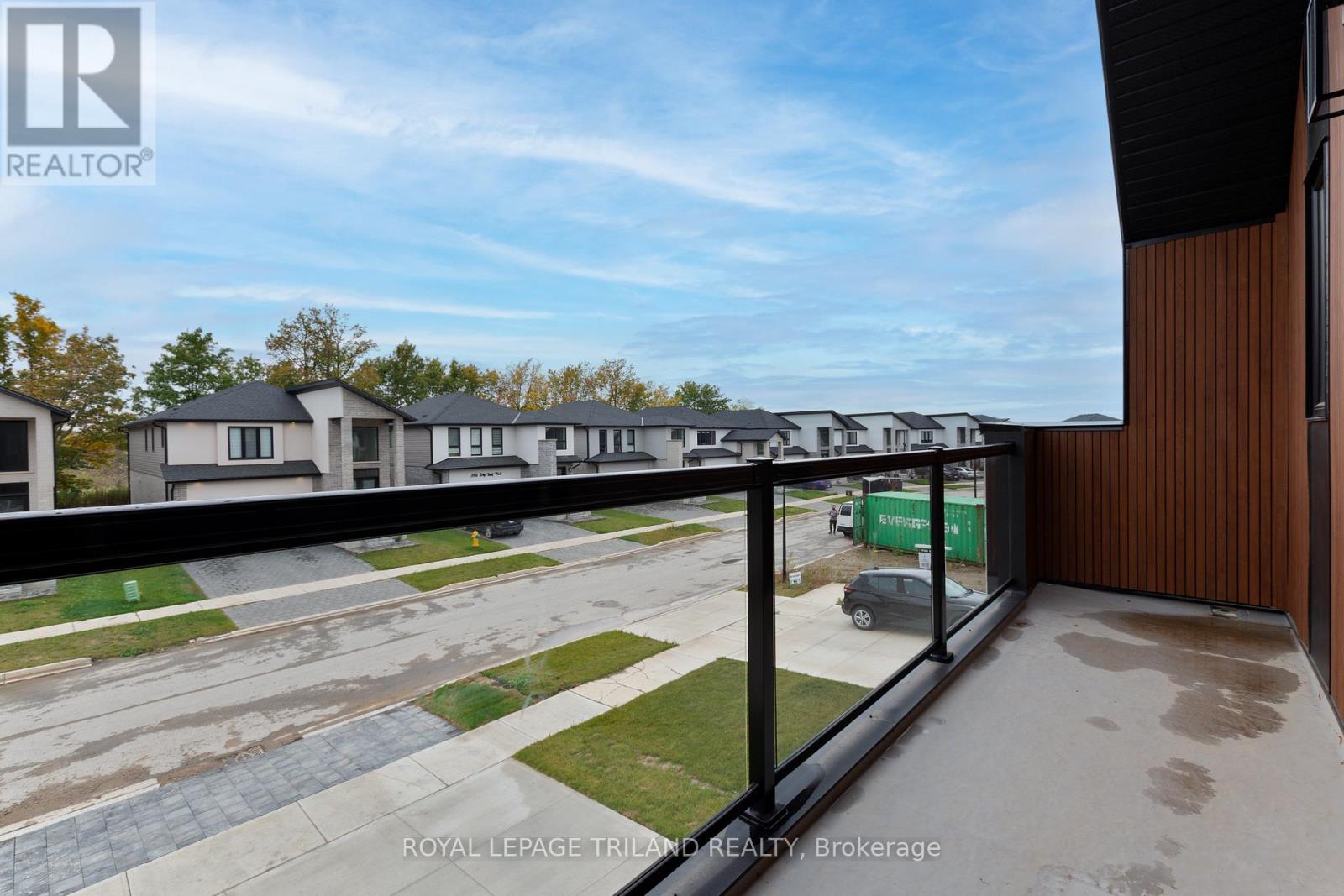 3931 Big Leaf Trail, London South, Ontario  N6P 0A3 - Photo 33 - X12428840