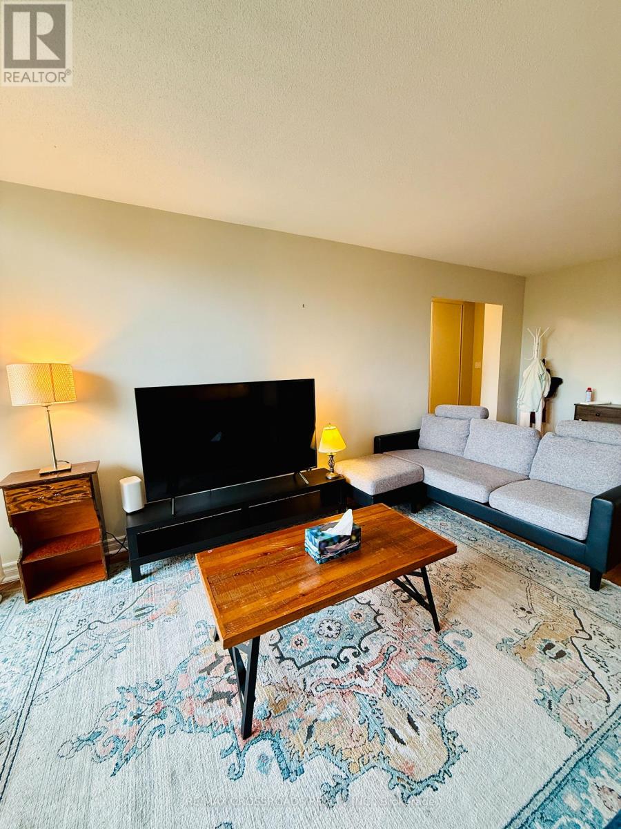 202 - 20 Edgecliff Golfway, Toronto, Ontario  M3C 3A4 - Photo 10 - C12429757